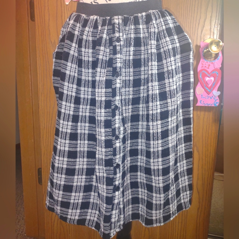 14 Upcycle Plaid Black and White Skirt